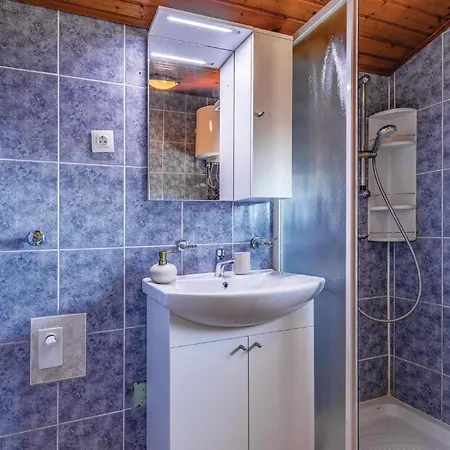 Holiday home In With Jacuzzi